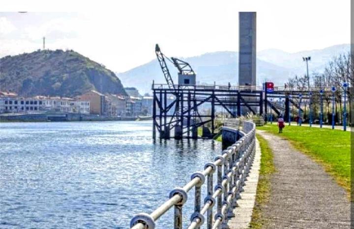 Riverside Barakaldo Zewnętrze zdjęcie